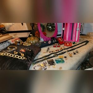 Vintage to Now Jewelry Lot  Bakelite, Rhinestones